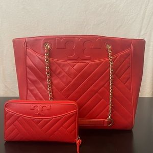 Summer Red Tory Burch Shoulder Bag with Matching Wallet